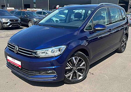 VW Touran Volkswagen 1.5 TSI DSG Highline Navi ACC Spur AHK LED