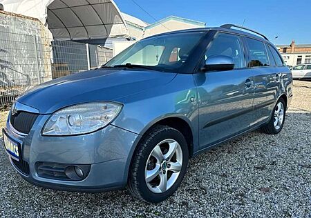 Skoda Fabia 1.6 16V Combi TÜV 11/2025 ! nur 117 TKM ! AHZV