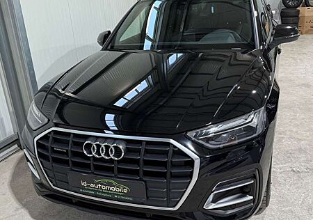 Audi Q5 40 TDI quattro, 1 Hand, Alcantara, LED, Navi