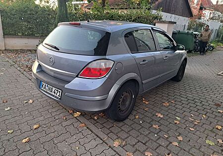 Opel Astra 1.2