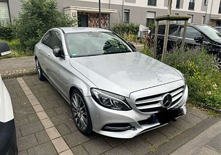 Mercedes-Benz C 220 (BlueTEC) d 7G-TRONIC Avantgarde