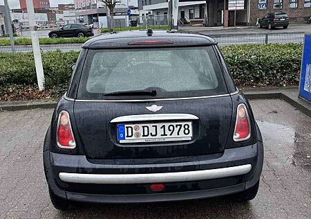Mini ONE D
