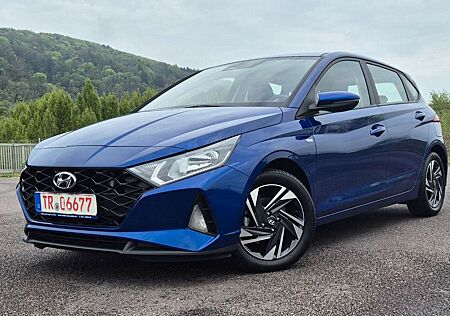 Hyundai i20 Connect & Go, Navi, Kamera.