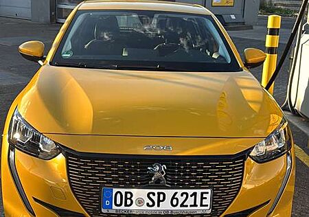 Peugeot e-208 208 Elektromotor 136 Active Pack