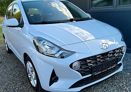 Hyundai i10 gebraucht kaufen Hyundai i10 Trend Automatik SHZ PDC ALU