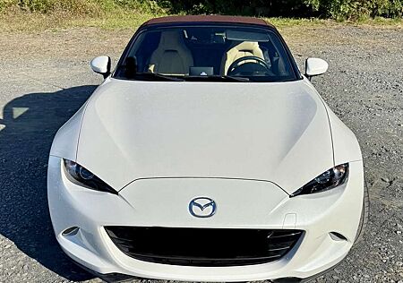 Mazda MX-5 SKYACTIV-G 131 SAKURA
