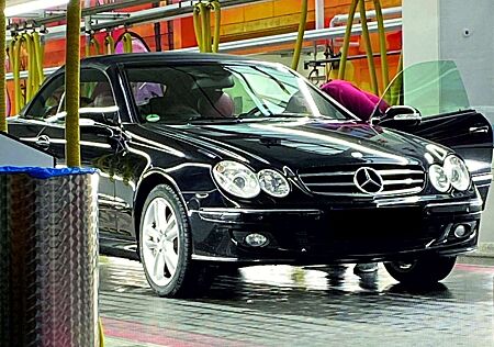 Mercedes-Benz CLK 320 CLK-Klasse Cabrio Diesel Cabrio CDI Elegance DPF