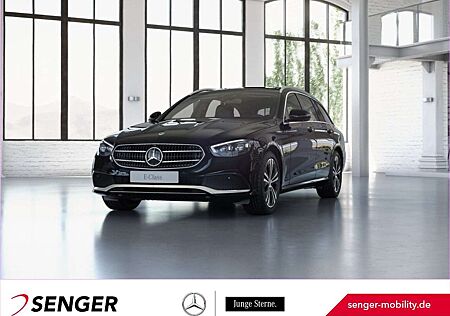 Mercedes-Benz E 300 d 4M T Avantgarde Pano Multibeam AHK Distr