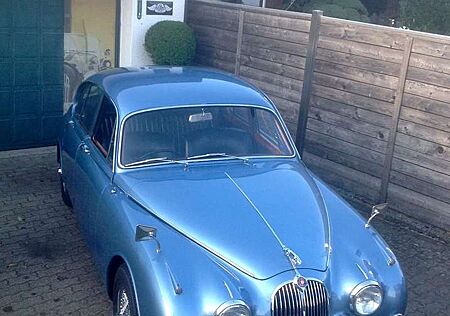 Jaguar MK II 2.4 Bj. 63 RHD Automatik Chromspeichen