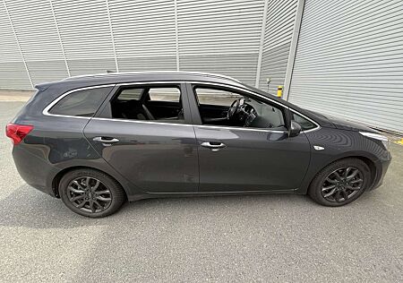 Kia XCeed Ceed SW / cee'd SW 1.6 GDI ISG Dream-Team Edition
