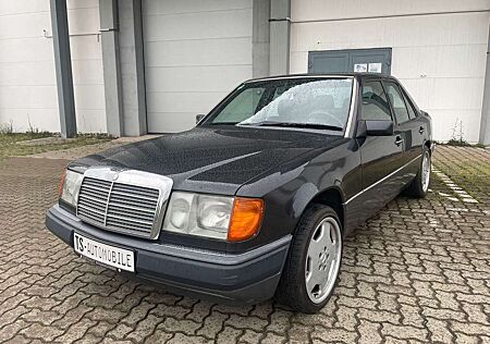 Mercedes-Benz E 230 /AUTOMATIK/KLIMA/ALU/TÜV&AU NEU