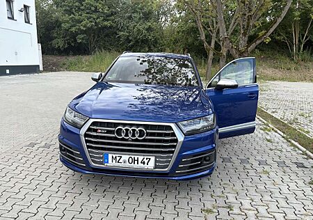 Audi SQ7 4.0 TDI quattro tiptronic