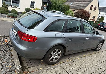 Audi A4 2.0 TDI DPF multitronic Attraction