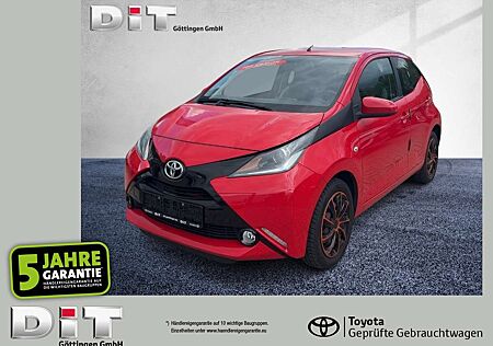 Toyota Aygo 1.0 x-play touch KAM