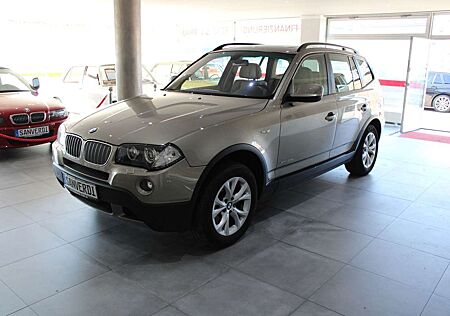 BMW X3 xDrive20d Exclusive LEDER NAVI XENON PANORAMA