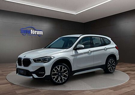 BMW X1 xDrive25i Sport Line ACC AHK NAVI LED 19"LM