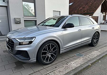 Audi Q8 50 TDI quattro/ S-line/22 Zoll/Head-up/Soft-c,Luft