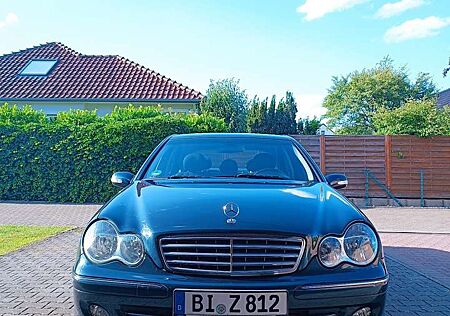 Mercedes-Benz C 180 Kompressor Elegance