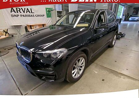 BMW X3 xDrive 20d PANO/LED/NAVI/PDC/TEMPO/8Fach