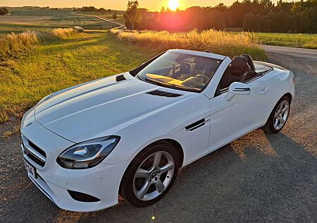 Mercedes-Benz SLC 200