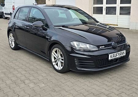 VW Golf Volkswagen VII GTD BMT 2.0 TDI Start-Stopp