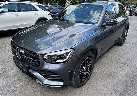 Mercedes-Benz GLC 400 d 4M AMG Night DTR+ Panorama HeadUp DIGI