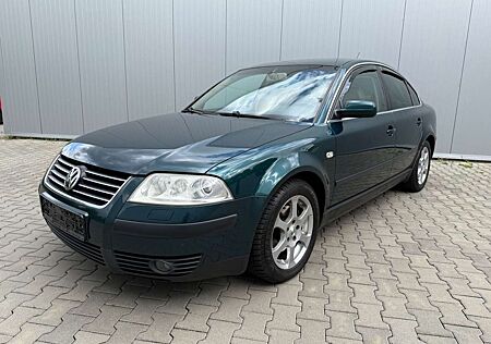 VW Passat Volkswagen 2.0i Lim. Business *Leder-Alcant.