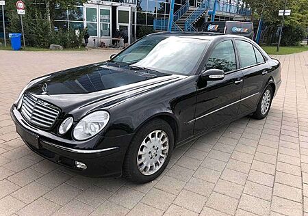 Mercedes-Benz E 240 Elegance