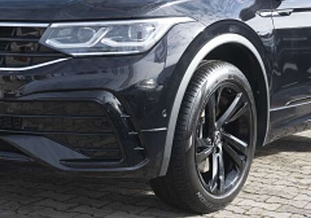 VW Tiguan Volkswagen 2.0 TSI 4mot. R-Line Navi MatrixLED AHK DSG