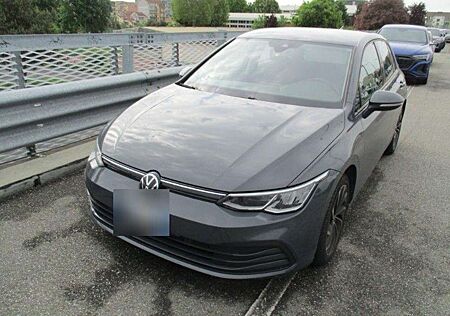 VW Golf Volkswagen LIFE 2.0TDi LED/17Z./ACC/DAB+/LANE/AMBIENTE