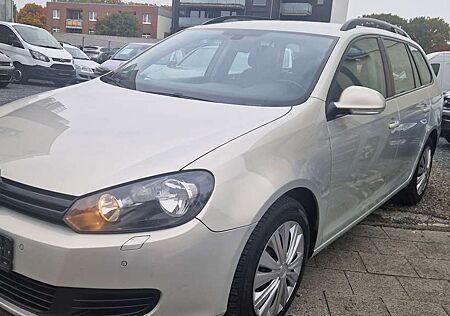 VW Golf Variant Volkswagen 1.6 TDI DPF BlueMotion echnology DSG