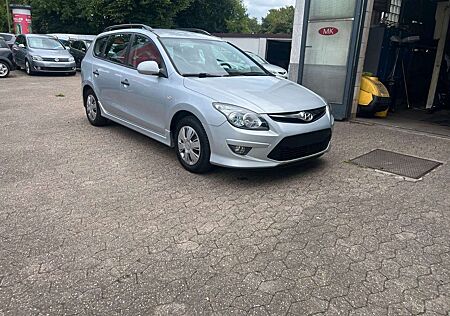 Hyundai i30 cw Edition+ Klima-E Fenster-Anhängerkupplung