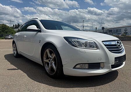 Opel Insignia A Sports Tourer Sport OPC-Line Interieu