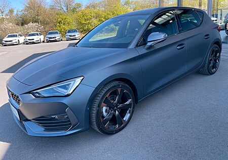 Cupra Leon `1.5e TSI DSG 5T Keyless Kamera Beats Audio