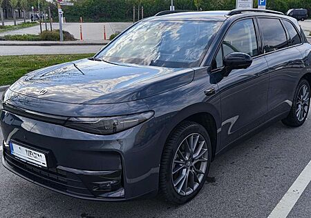 Leapmotor C10 C10 28,4 kWh Design REEV
