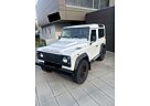 Land Rover Defender 90 Station Wagon SE