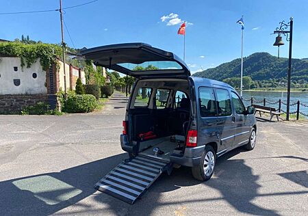 Citroën Berlingo Citroen HDi 90 Multispace Behindertengerecht