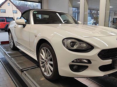 Fiat 124 Spider