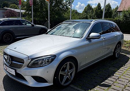 Mercedes-Benz C 200 T Avantgarde/Pano/AHK/Navi/AMG
