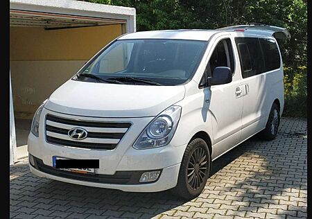 Hyundai H-1 2.5 CRDi Travel Premium