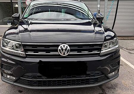 VW Tiguan Volkswagen 2.0 TDI SCR DSG Join DCC,Soundsystem, Volle Aussta