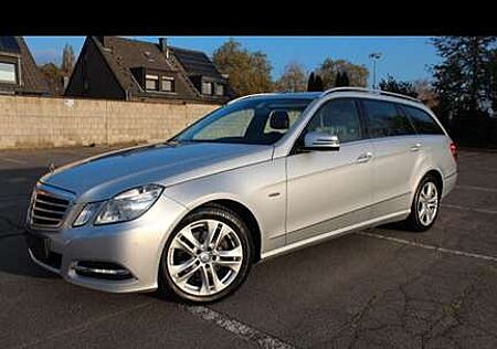 Mercedes-Benz E 200 T CDI DPF BlueEFFICIENCY Automatik Avantgarde