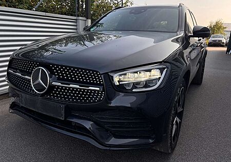 Mercedes-Benz GLC 300 d 4M AMG NIGHT DIS+AUGR 360°HUD 20"PANO