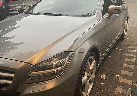 Mercedes-Benz CLS 250 Shooting Brake CDI 7G-TRONIC