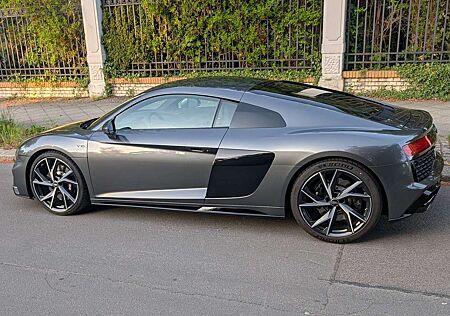 Audi R8 V10 performance 5.2 FSI RWD S tronic