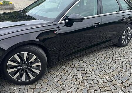Audi A6 55 TFSI quattro basis