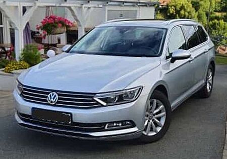 VW Passat Variant Volkswagen 2.0 TDI DSG Comfortline