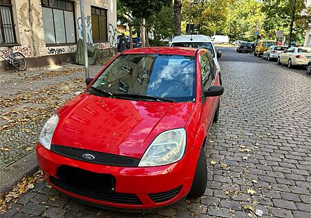 Ford Fiesta 1.3 Ambiente