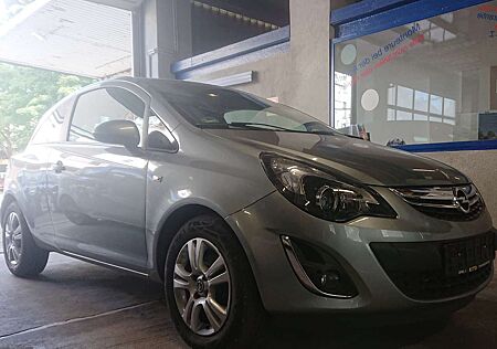 Opel Corsa D Facelift 1,4i 87PS Innovation 2 Hand Klima Alu