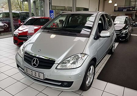 Mercedes-Benz A 180 CLASSIC KLIMA TEMPO PARK-ASSISTENT